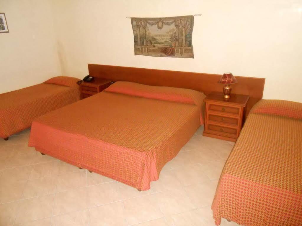 Hotel Centrale Bagheria Luaran gambar