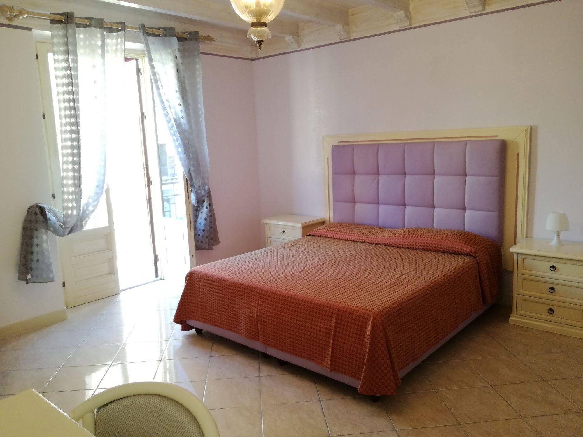 Hotel Centrale Bagheria Luaran gambar